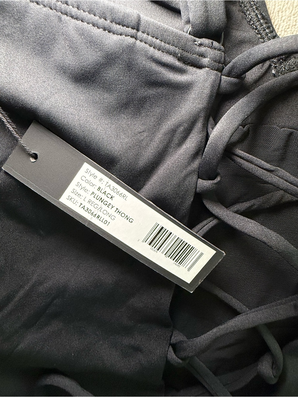 Ta3 Plungey Thong - Picture 5 of 6